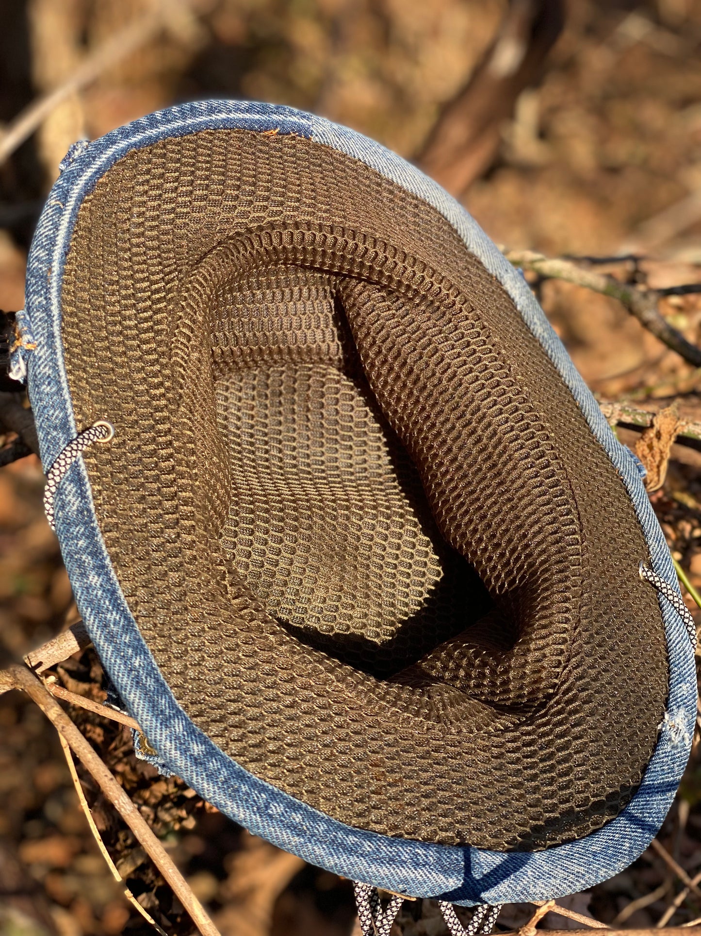 โ๐๐๐ฝ๐๐๐๐๐ ๐๐"