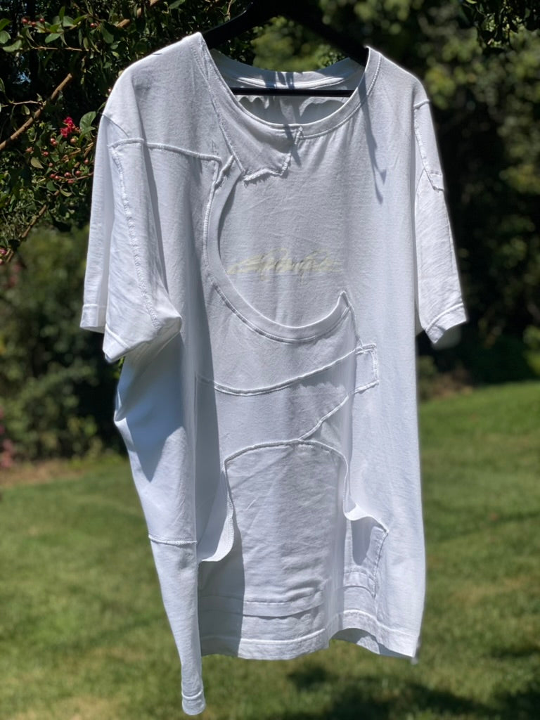 “𝙒𝙃𝙄𝙏𝙀 𝙈𝙄𝙍𝘼𝙂𝙀”