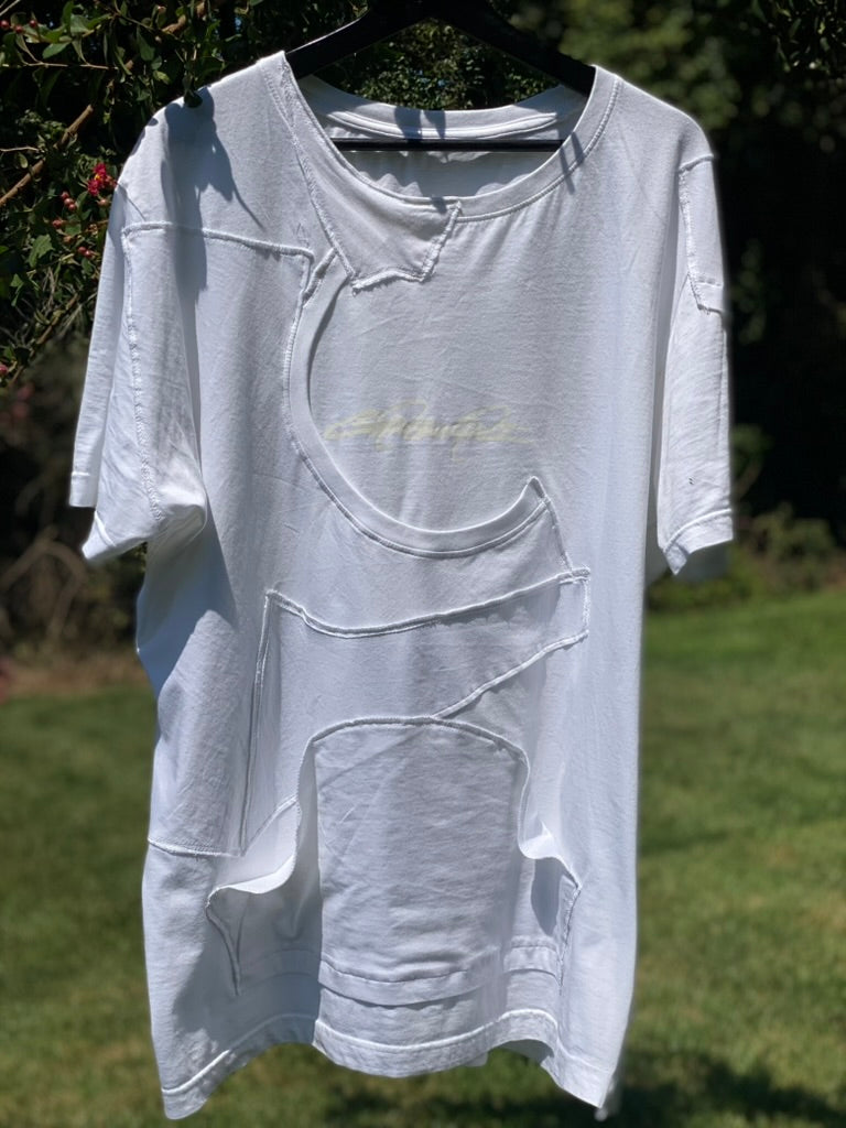 “𝙒𝙃𝙄𝙏𝙀 𝙈𝙄𝙍𝘼𝙂𝙀”